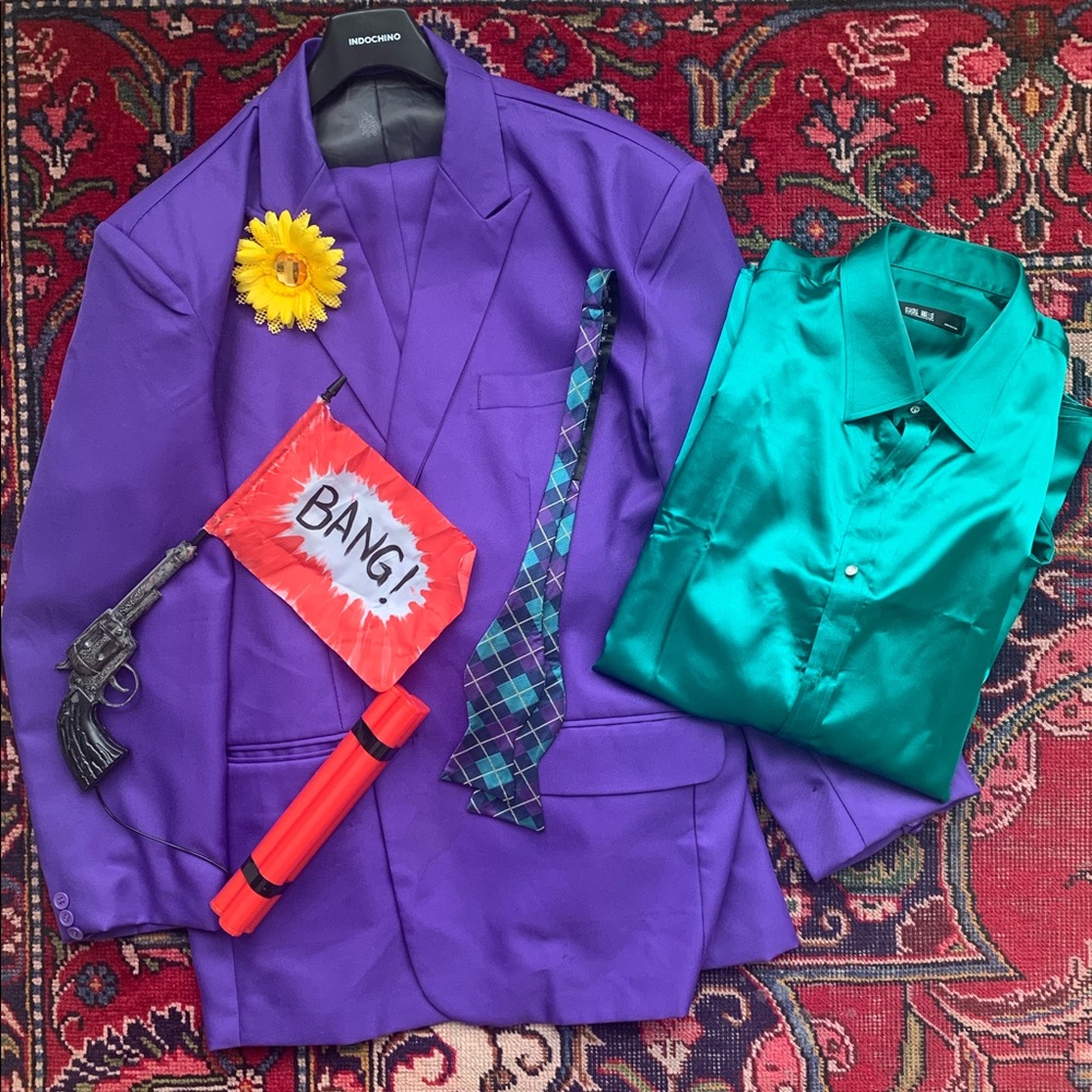 Custom men’s Joker costume complete with props!!!